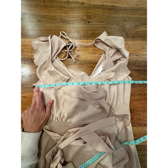 Women's ASTR The Label Beige Ruffle Wrap Maxi Dress M - Picture 4 of 9